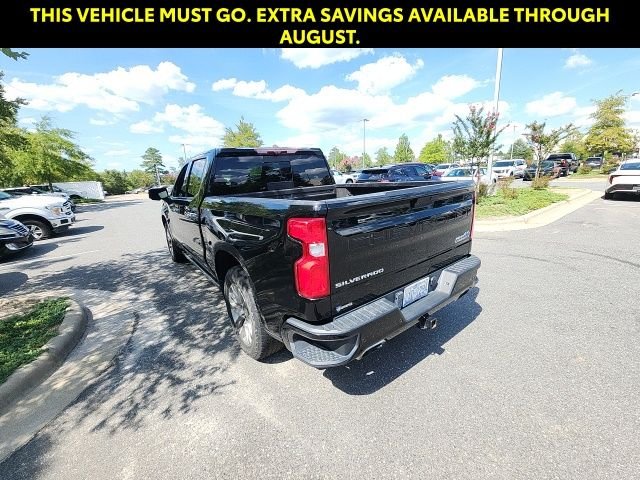 Used 2021 Black Chevrolet High Country image 9