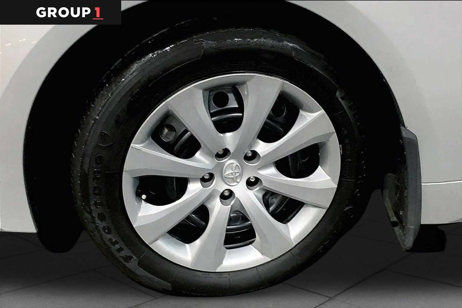 Used 2025 Classic Silver Metallic Toyota LE image 11