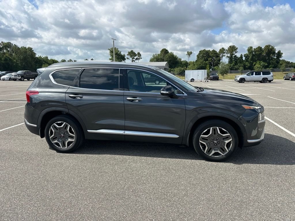 Used 2022 Gray Hyundai Limited image 3