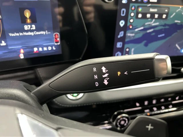 2027 Chevrolet Equinox LT - Photo 17