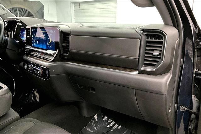 2023 Chevrolet Silverado 1500 LT - Photo 19