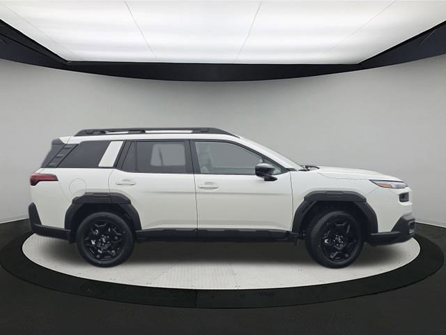 New 2026 CRYSTAL WHITE PEARL Subaru Limited image 8