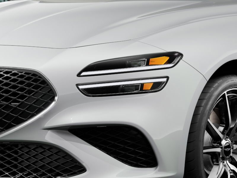 2025 GENESIS G70 Standard - Photo 9