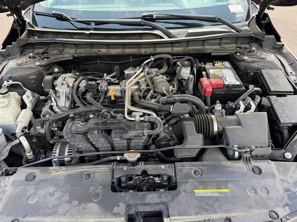 Used 2024 Red Nissan 2.5 SV image 14
