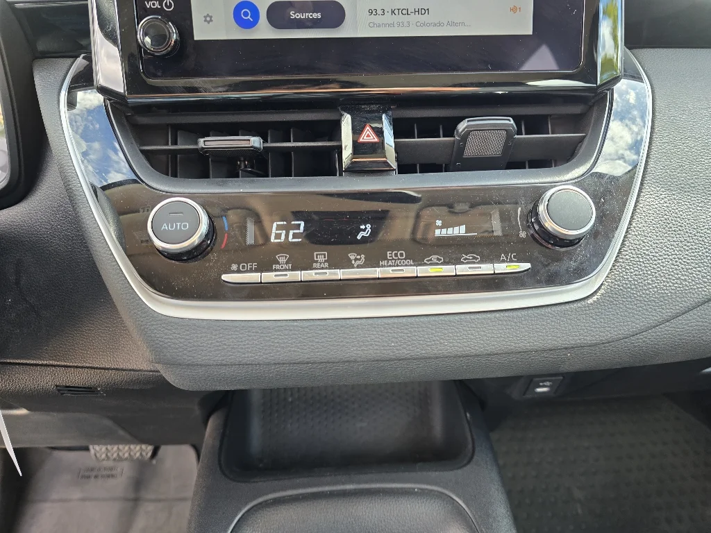 Used 2025 Classic Silver Metallic Toyota LE image 21