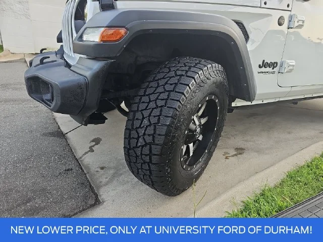 Used 2021 White Jeep Unlimited Sport Altitude image 28