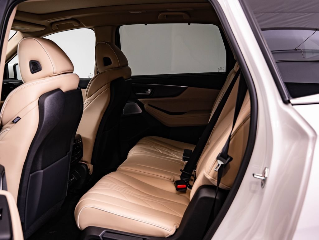 New 2026 Platinum White Pearl Acura Advance Package image 45