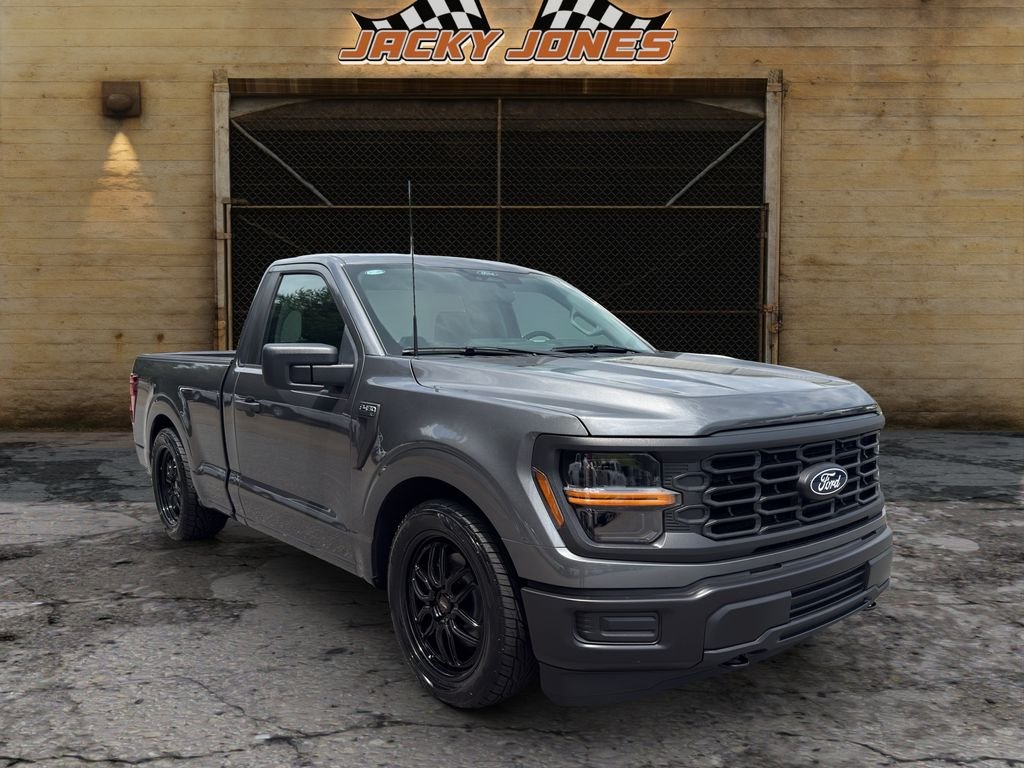 Used 2025 Carbonized Gray Metallic Ford XL image 13