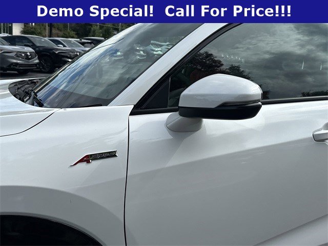Used 2025 Platinum White Acura w/A-Spec Package image 12