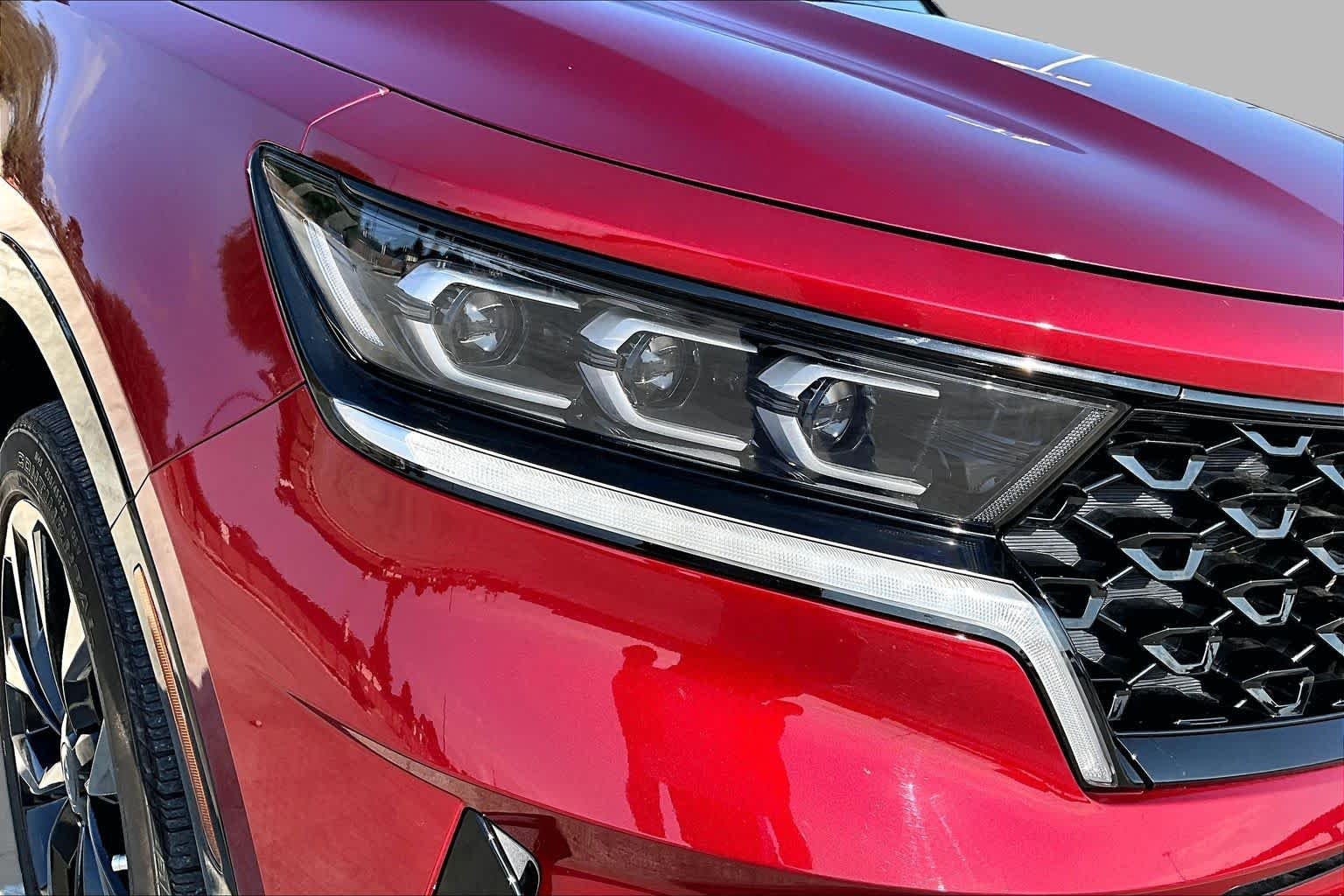 Used 2023 Passion Red Kia SX image 26