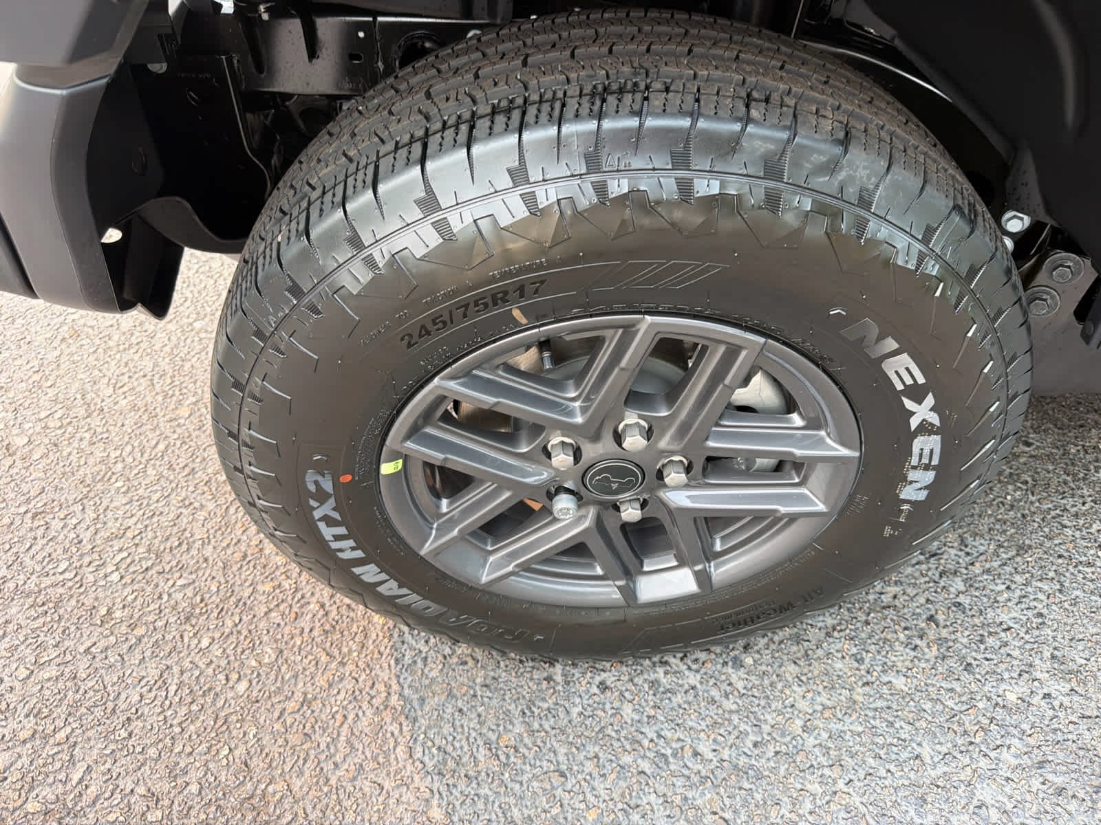New 2026 Anvil Clearcoat Jeep Sport S image 9