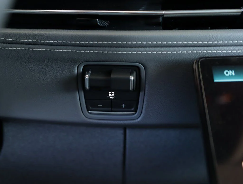 2026 Cadillac Escalade IQ Luxury - Photo 28
