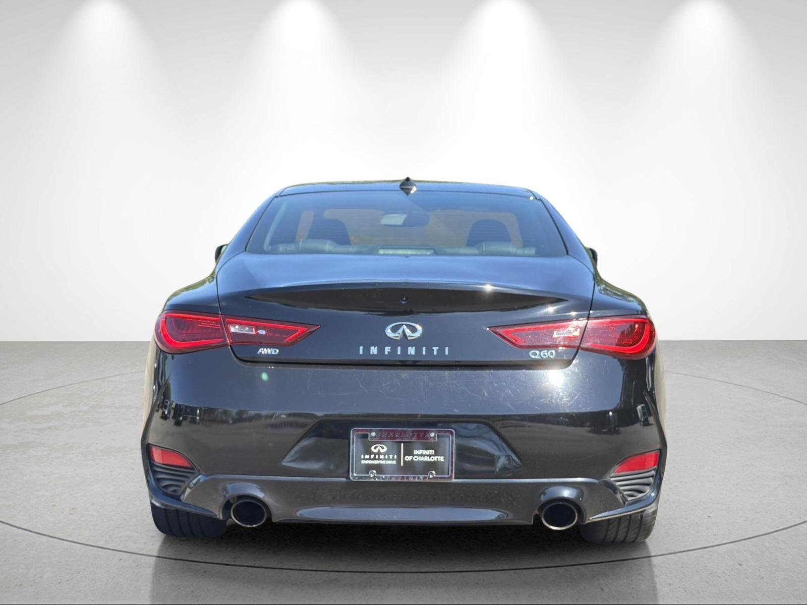 Used 2019 Black Obsidian INFINITI 3.0t LUXE image 3