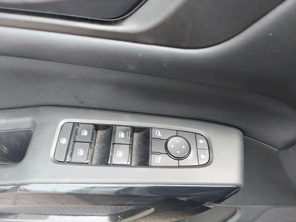 Certified Used 2024 White Nissan SV image 16