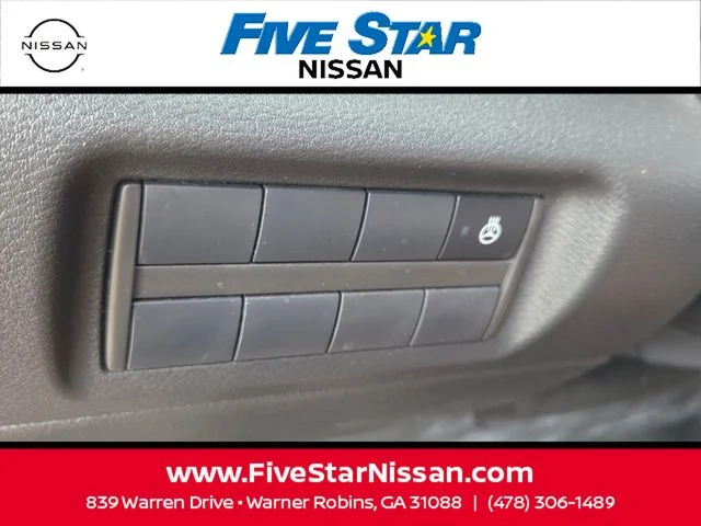 Used 2023 Red Nissan SR image 28