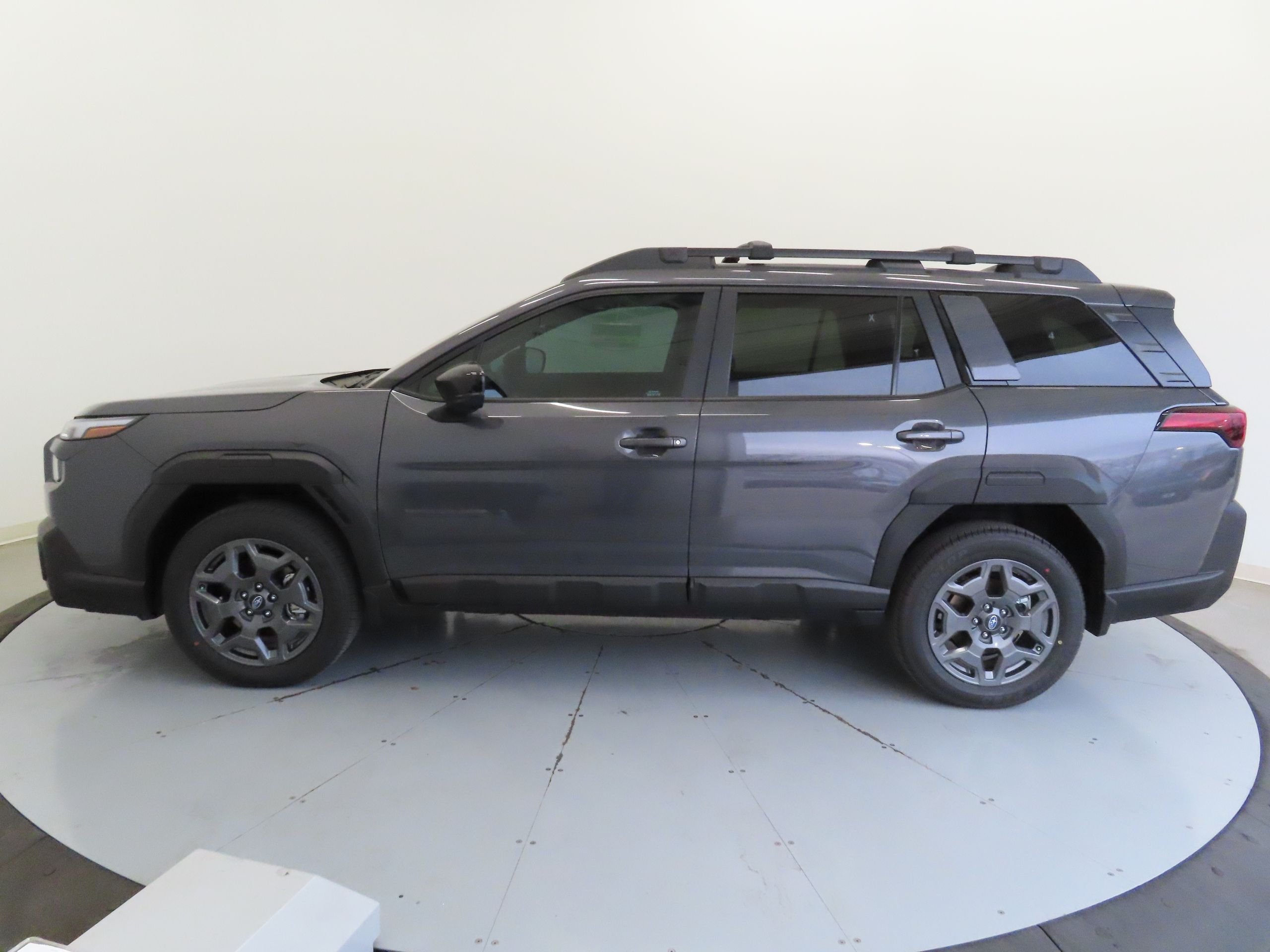 New 2026 MAGNETITE GRAY METALLIC Subaru Premium image 7