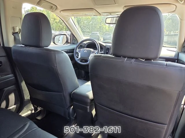 Used 2018 White Mitsubishi SEL image 16
