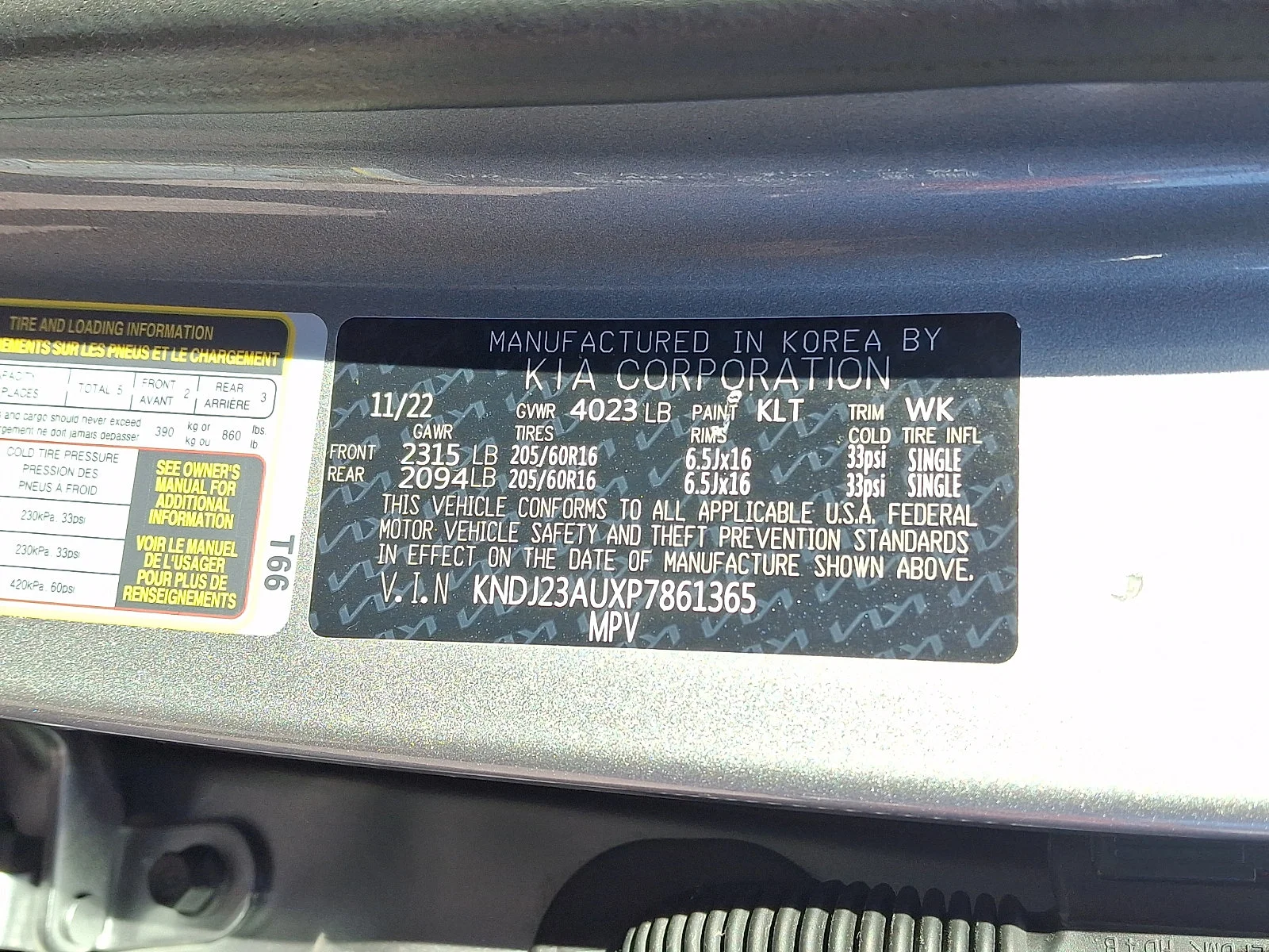 Certified Used 2023 Gray Kia LX image 26