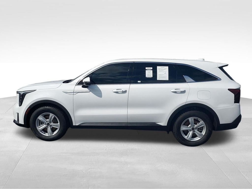 Used 2024 White Kia LX image 2