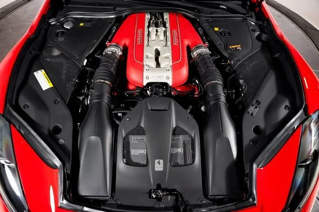 Certified Used 2019 Rosso Corsa Ferrari  image 15