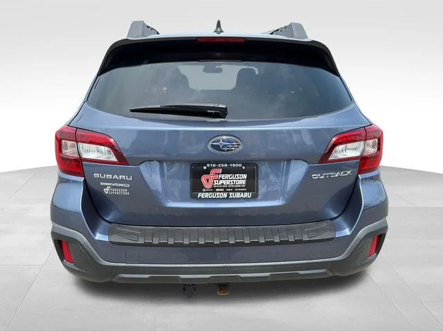 Used 2018 Blue Subaru 2.5i Premium image 6