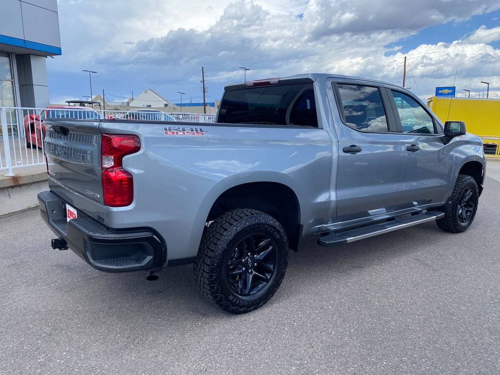Used 2025 Sterling Gray Metallic Chevrolet Custom Trail Boss image 5