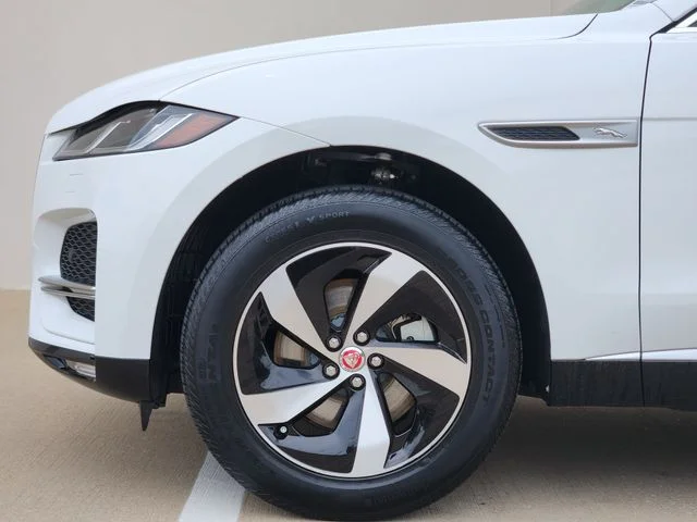 Used 2023 White Jaguar P250 S image 9