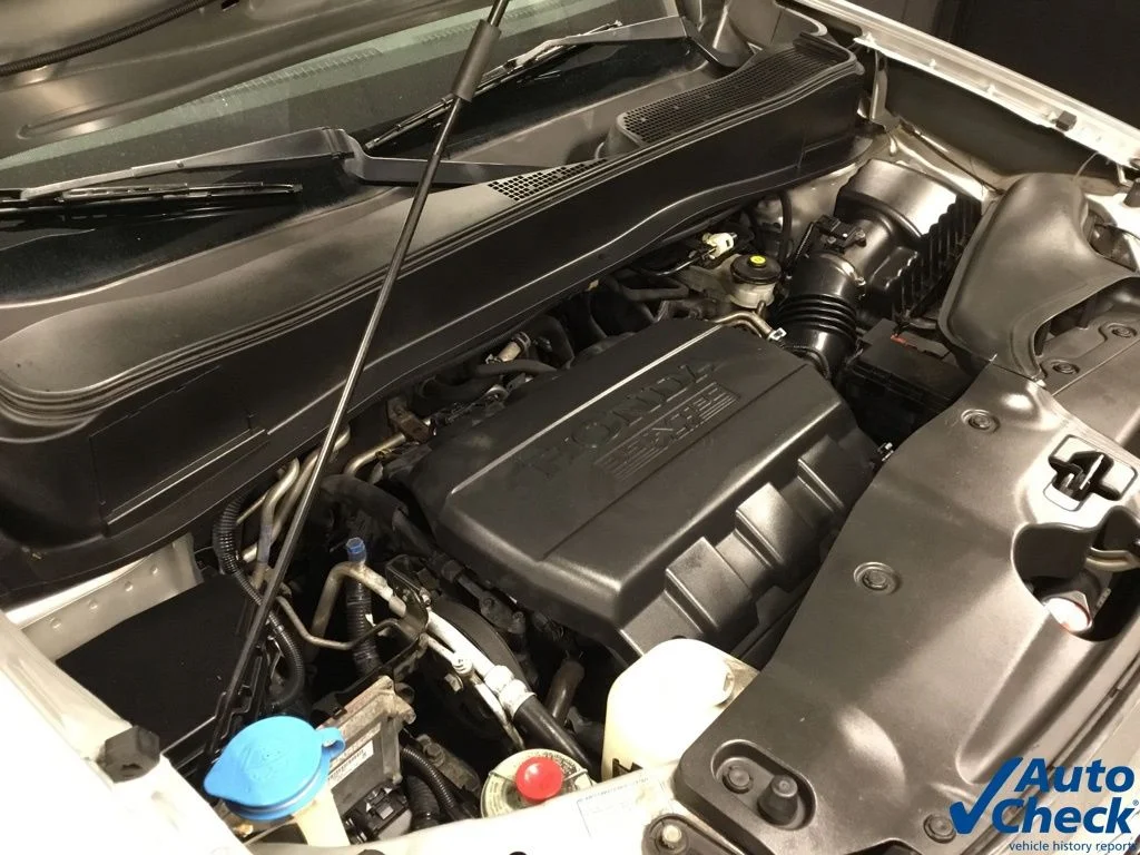 Used 2013 Silver Honda EX-L image 39
