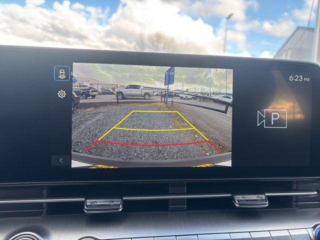 New 2026 Atlas White Hyundai SE AWD image 30