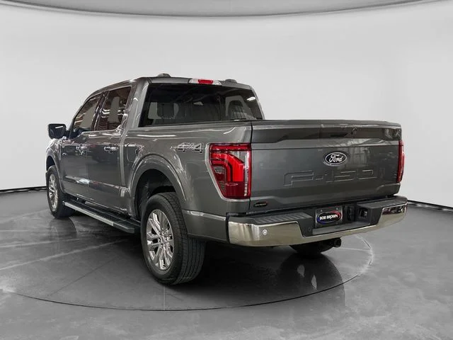 Used 2025 Gray Ford Lariat image 5