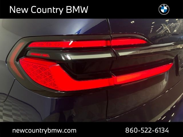 New 2026 Tanzanite Blue II Metallic BMW xDrive40i image 32