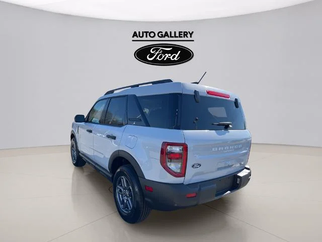 New 2026 Space White Metallic Ford Big Bend® image 32