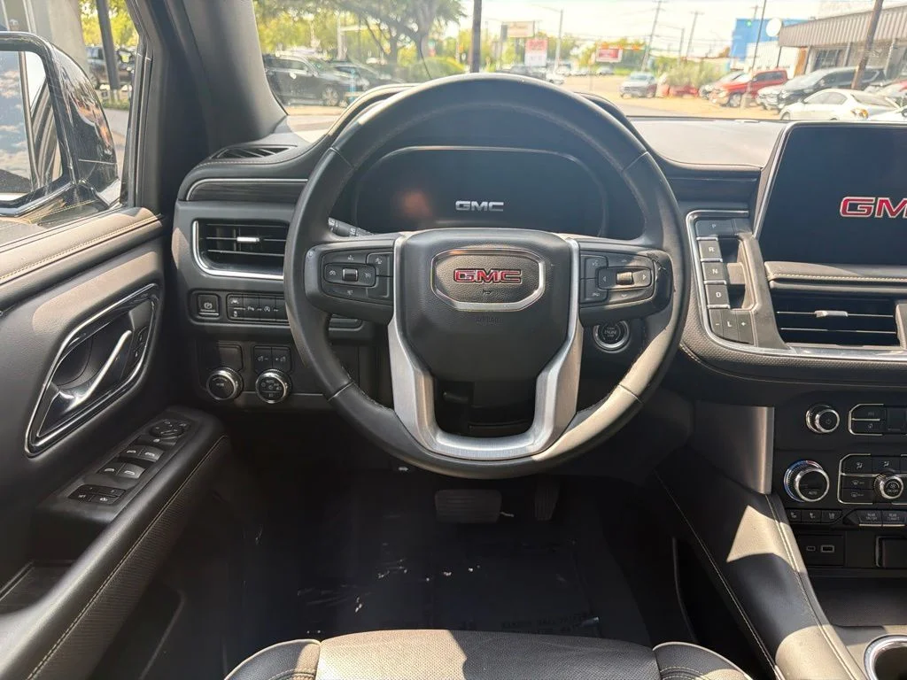 Used 2023 Black GMC SLT image 22