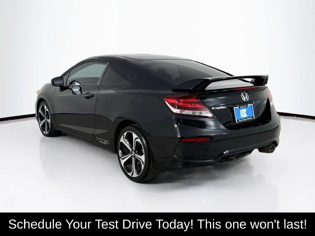Used 2015 Crystal Black Pearl Honda Si image 5