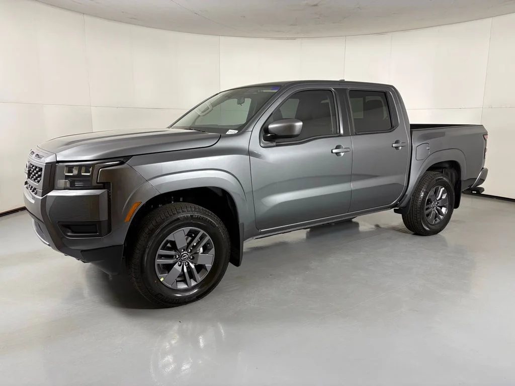 New 2026 Gun Metallic Nissan Crew Cab SV image 5