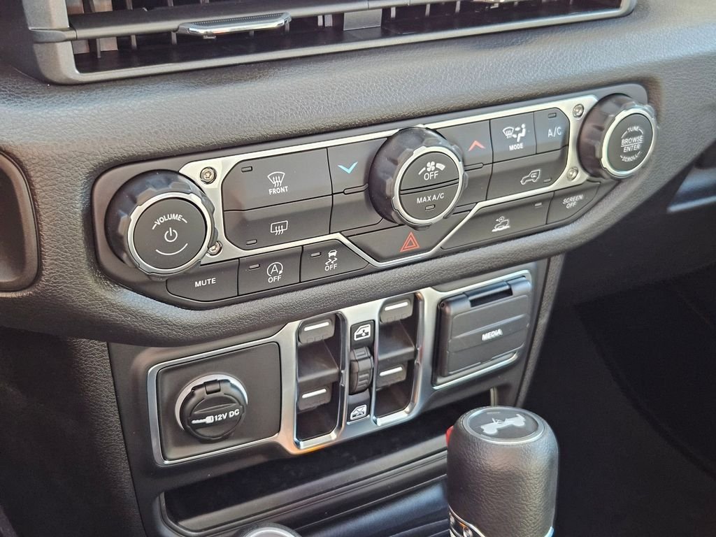 New 2026 Reign Exterior Paint Jeep Sport image 26