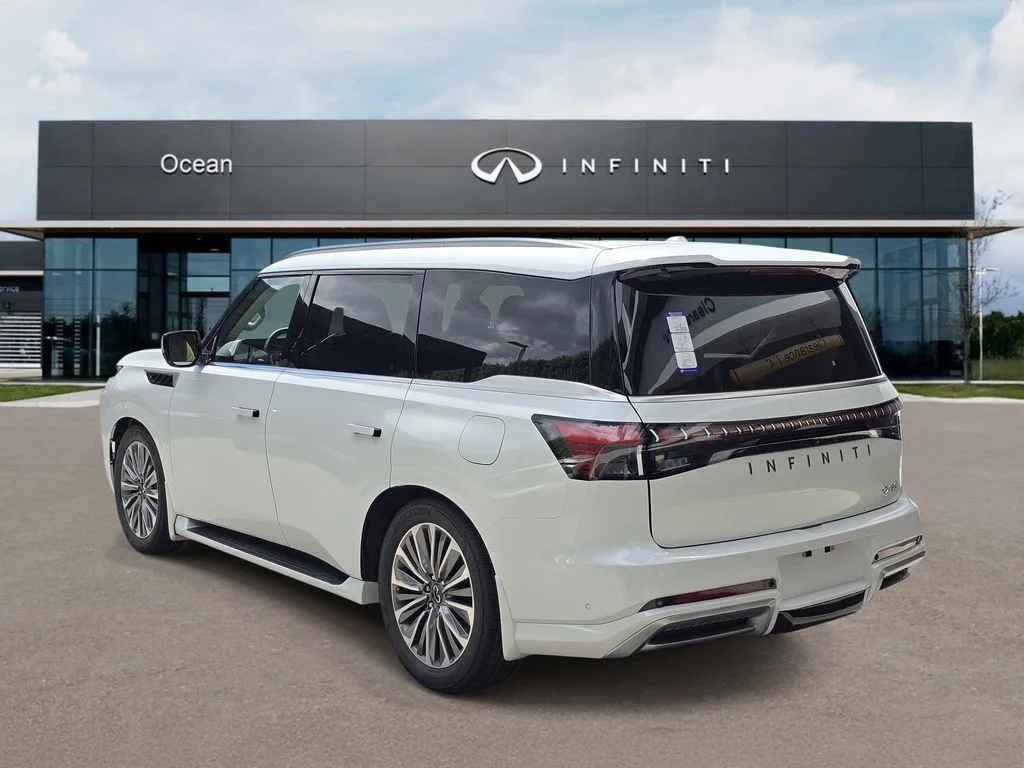 New 2026 RADIANT WHITE INFINITI Luxe 2WD image 4