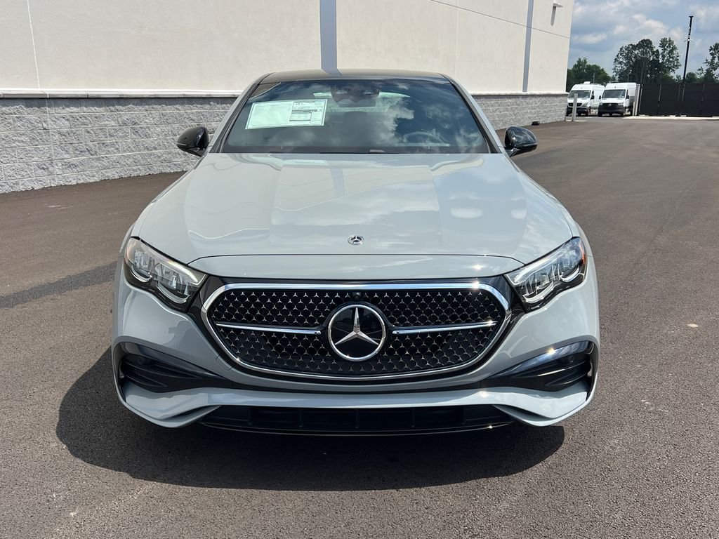 New 2026 MANUFAKTUR Alpine Grey Mercedes-Benz E 350 image 3