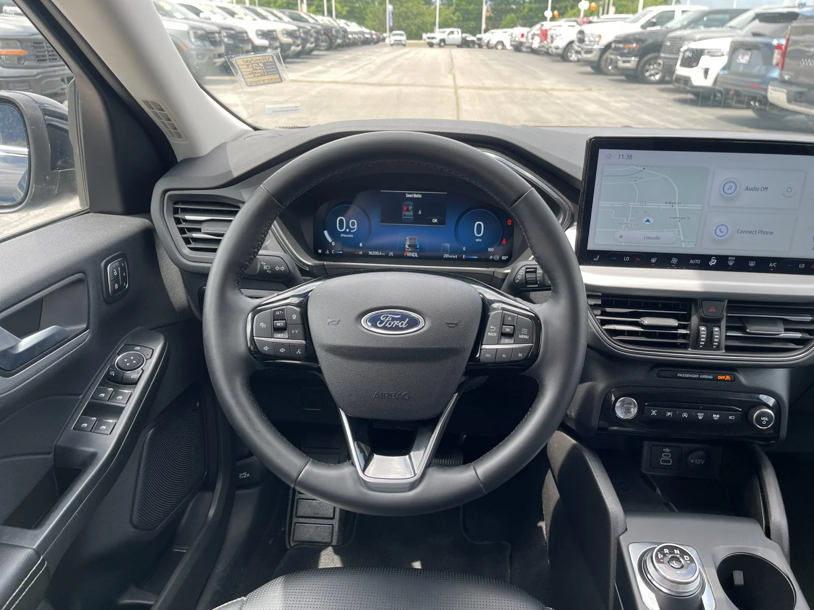 Used 2024  Ford Platinum image 16