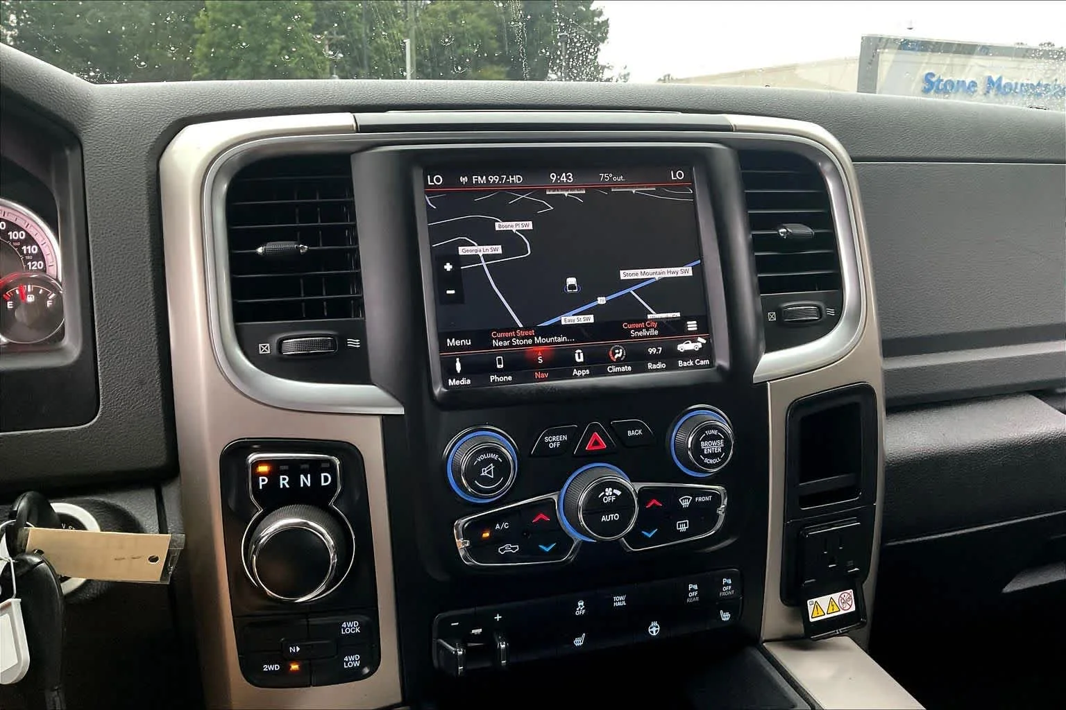 Used 2018 Granite Crystal Metallic Clearcoat Ram SLT image 30