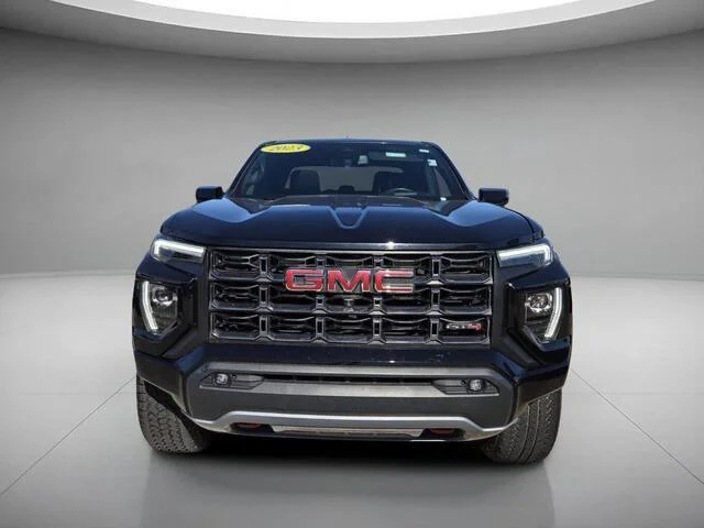 Used 2023 Onyx Black GMC 4WD AT4 image 8