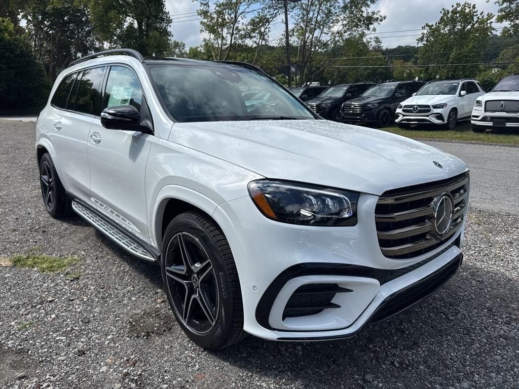 2026 Mercedes-Benz GLS GLS 450 4MATIC's photo
