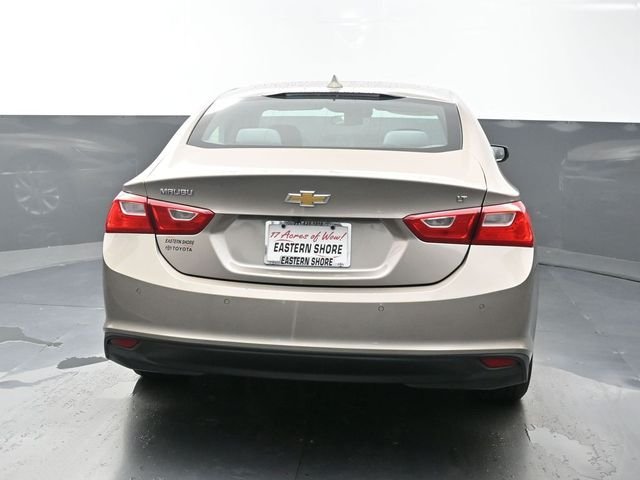 Used 2025 Gray Chevrolet LT image 6