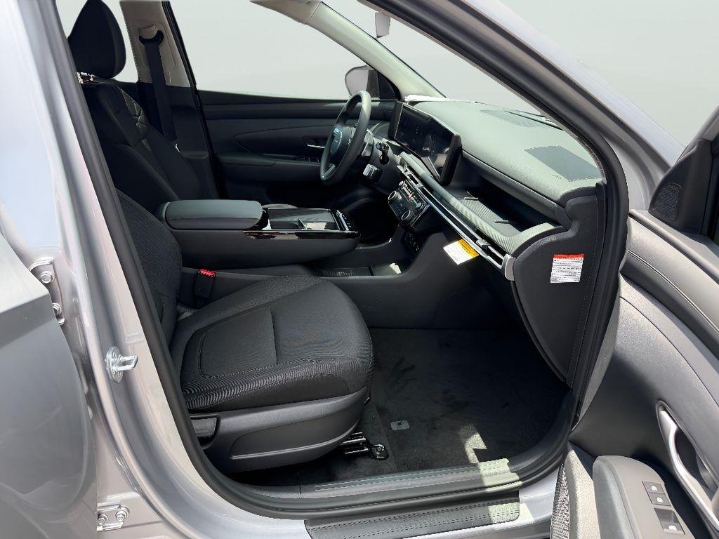 New 2026 Shimmering Silver Hyundai SEL FWD image 17