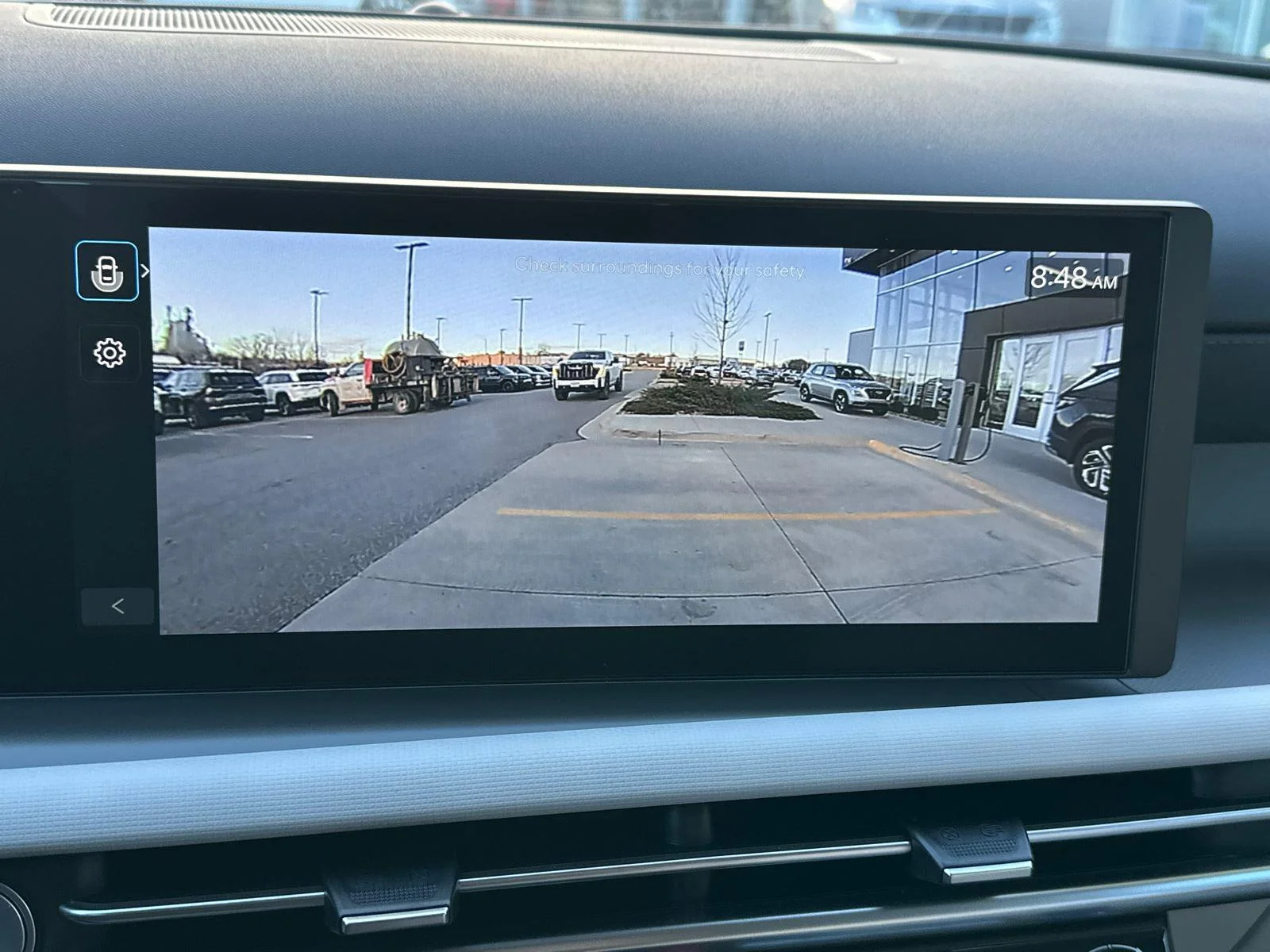 New 2025 Phantom Black Hyundai SEL image 20