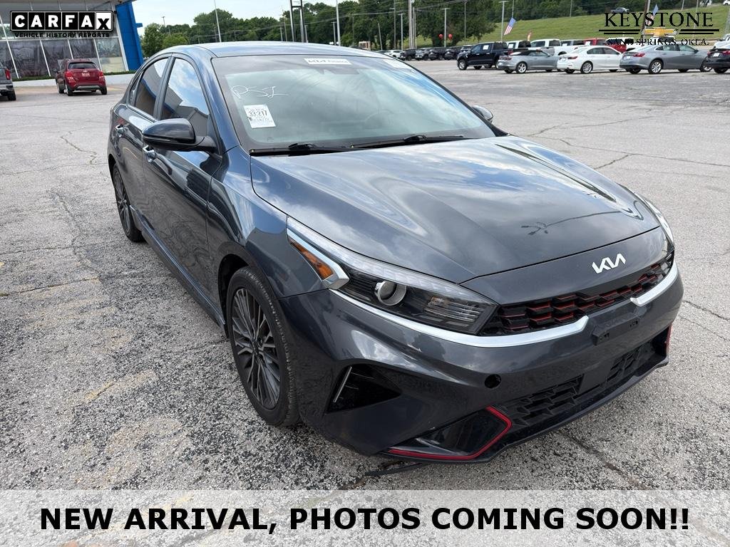 2023 Kia Forte GT-Line AT's photo