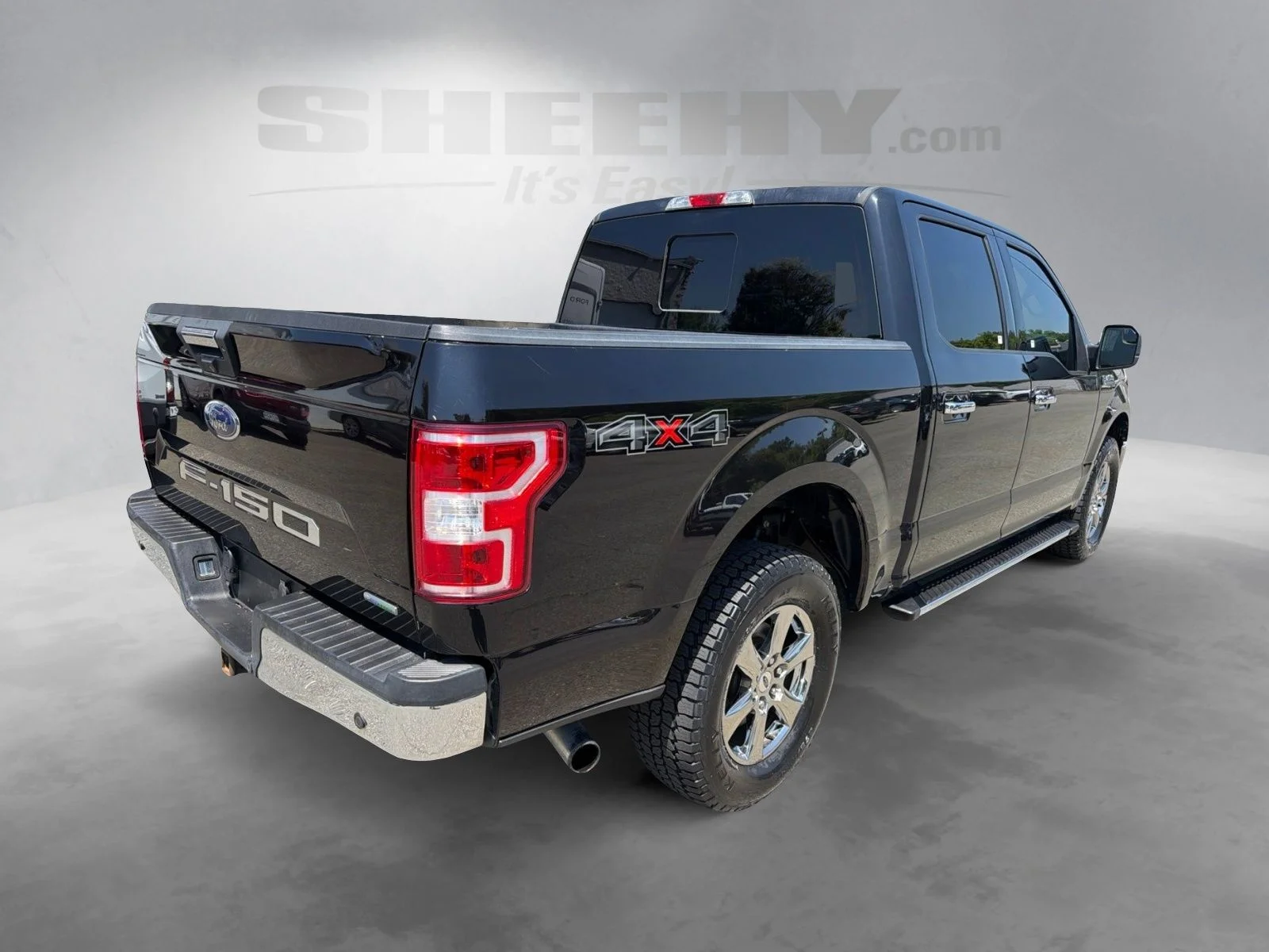 Used 2020 Black Ford XLT image 13