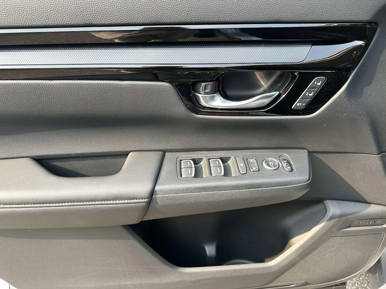 Certified Used 2024 Gray Honda EX-L image 21