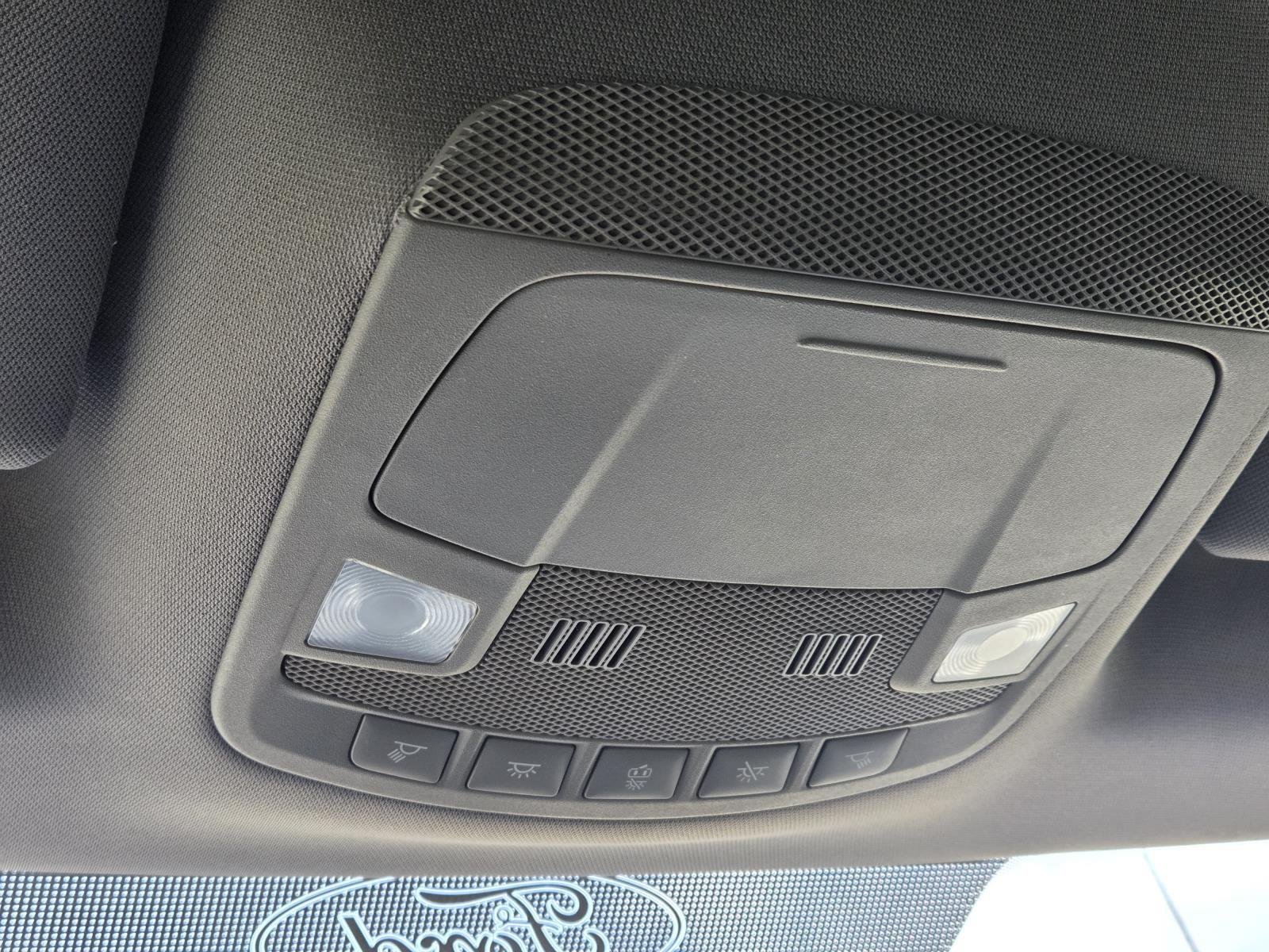 Used 2017 Blue Jeans Ford XLT image 26