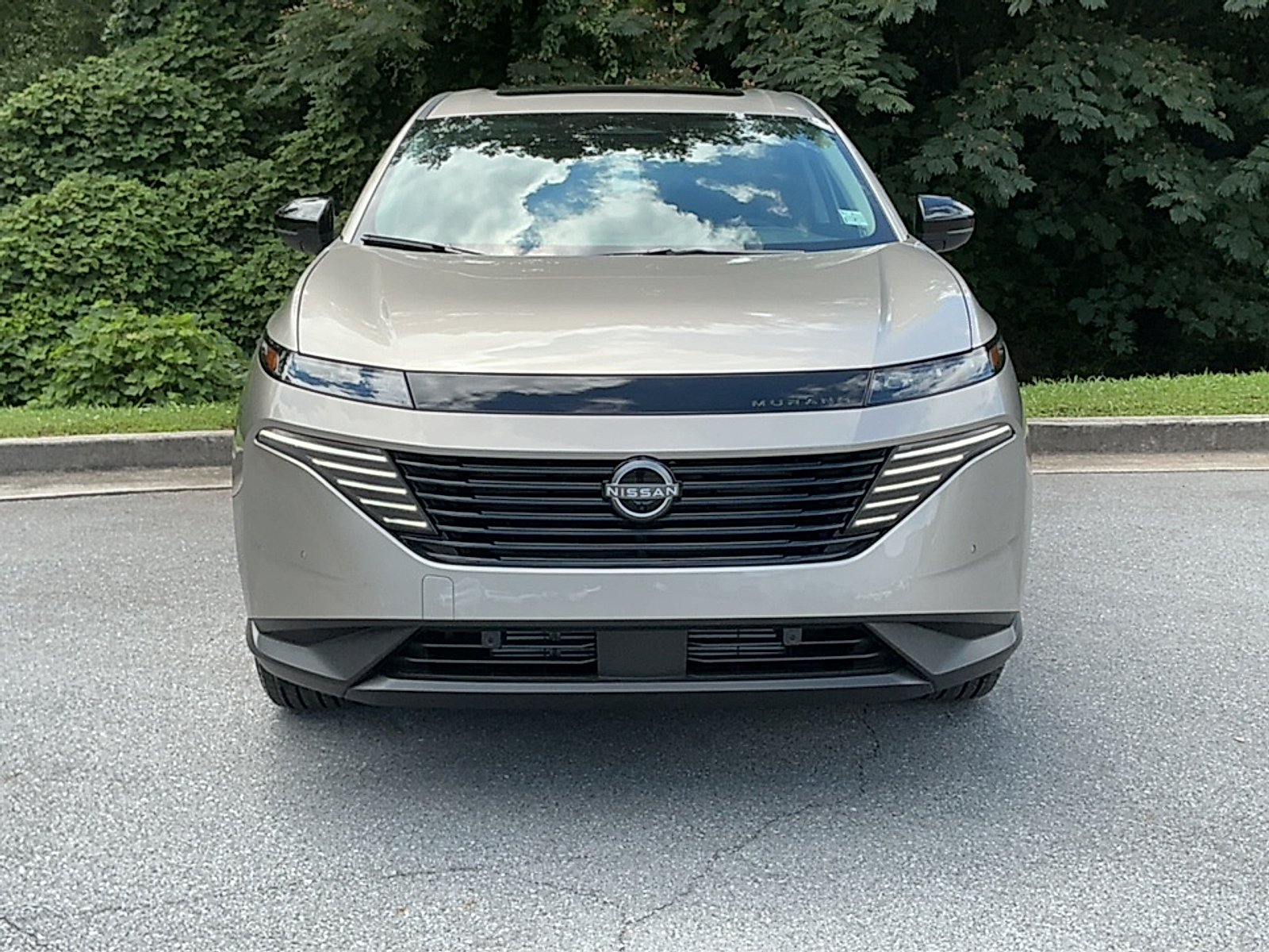 New 2026 Champagne Silver Metallic Nissan SL image 17